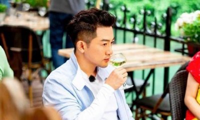 ​《中餐厅》苏有朋手表挡了9期的纹身，在花絮中曝光，网友：很狂