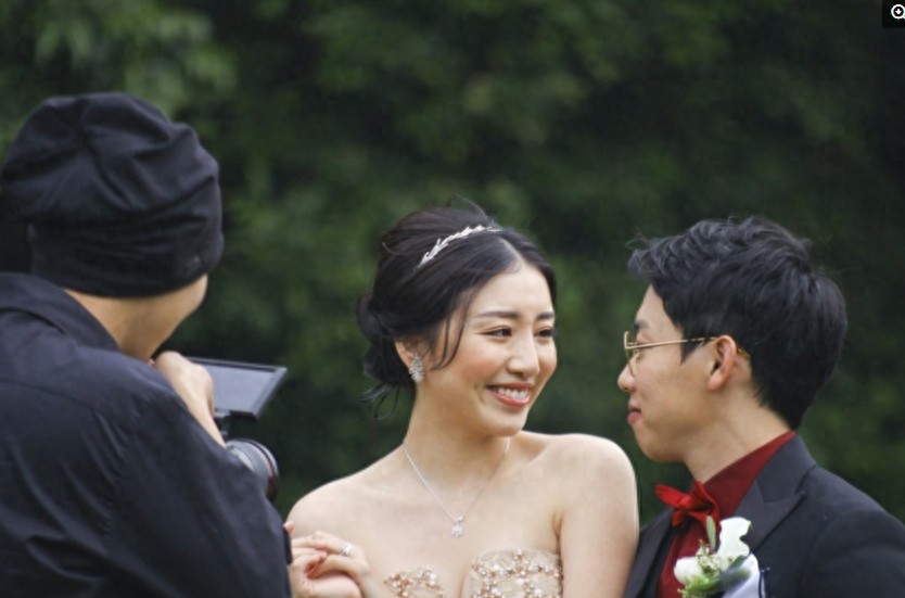 奥运五金王邹凯大婚:中国“体操天团”到场祝贺