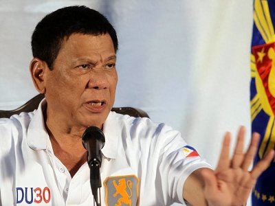 ​菲律宾的“铁腕总统”！暴力手段下的变革：杜特尔特的成就与争议