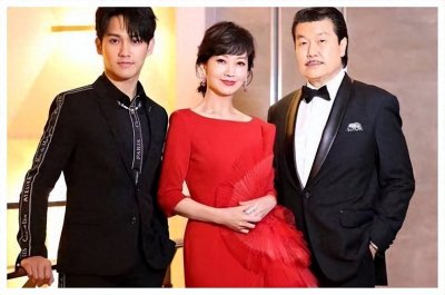 ​赵雅芝3个儿子：长子47岁，次子44岁，小儿子37岁，个个令她骄傲