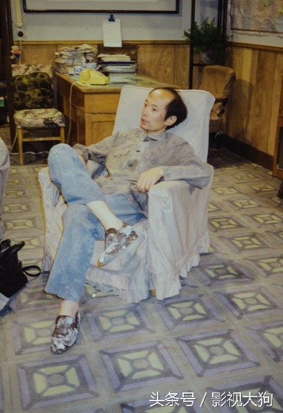 《我爱我家》葛优客串，“我就瘫这儿了”