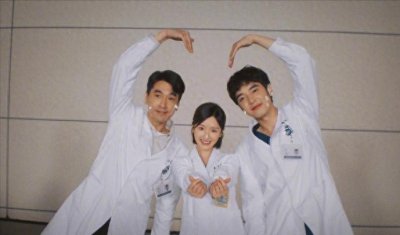 ​《问心》领衔，盘点近年来最好看的十大医疗剧，剧荒赶紧收藏起来