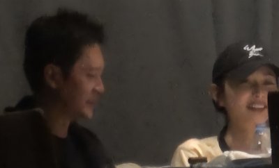 ​出身豪门的冯绍峰情史风流，为何当初和赵丽颖“奉子成婚”？