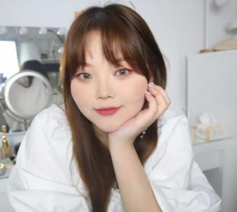 网红萌大雨自曝实现财富自由，已在老家买房，光地砖就花20万