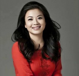 ​歌手张也：55岁未婚未育，和“男闺蜜”吕继宏神仙友情让人羡慕