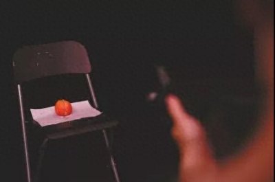 ​当心｜鸡蛋碎了、纸箱被击穿……网红“水弹枪”威力惊人