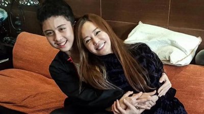 ​演员狄莺儿子12岁断奶，15岁分床，畸形母爱将好大儿宠进监狱