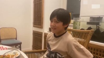 刘烨儿子近照曝光，混血五官精致随妈妈，11岁诺一被指撞脸丁真？