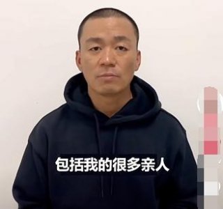​王宝强寸头现身为河北加油，盘点他的家人，弟弟十几岁就去世