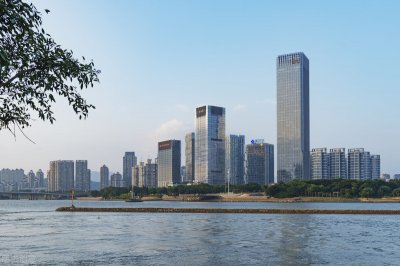 ​福州人说的是福州话~古老又神秘，不是闽南语哦