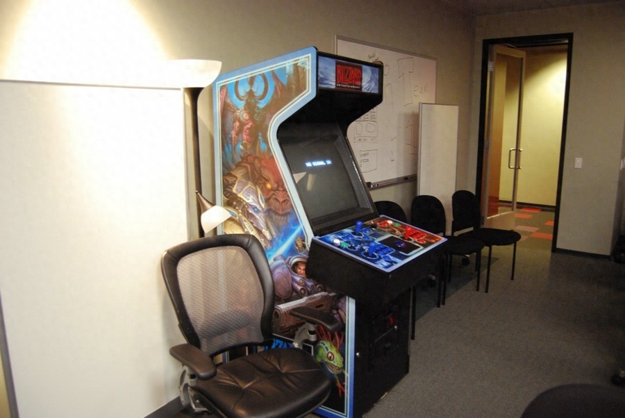 带你走进魔兽的老巢 全方位了解暴雪公司