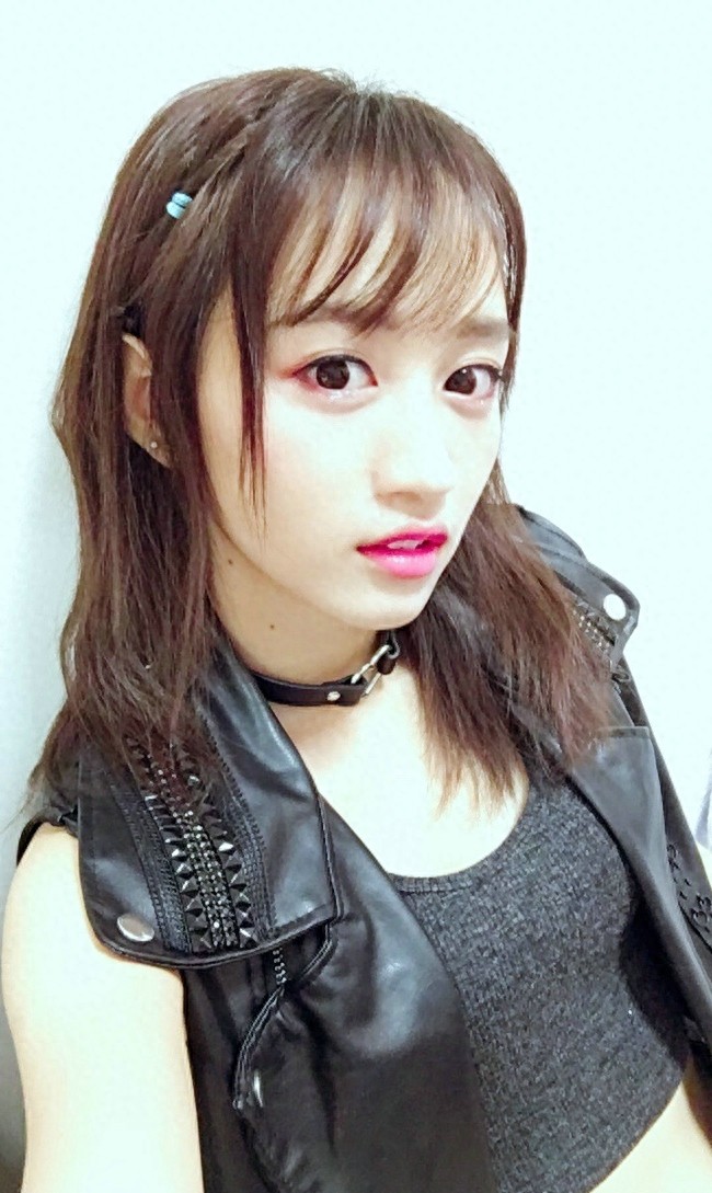 绝色美女黄婷婷大眼迷人