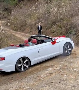 ​“50张”搞笑图片，专治不开心，你能坚持到第几图不笑?