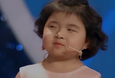 ​李欣蕊：2岁得肾病综合征，4岁上节目赚钱治病，如今她怎样了？