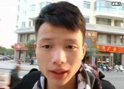 ​叶子户外直播，粉丝声称且看且珍惜