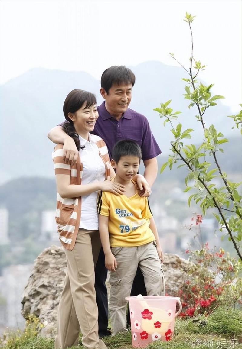 王志飞老婆李健照片(王志飞前妻李健照片）