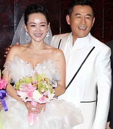 王志飞老婆李健照片(王志飞前妻李健照片）