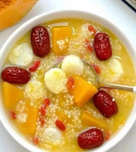 ​小米粥煮的好。孩子健脾养胃长的好