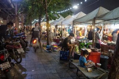 ​**5000元本金如何一年内赚取20万？深度解析低成本创业路径**