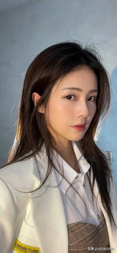 白鹿和李一桐 简直太像了太可爱了