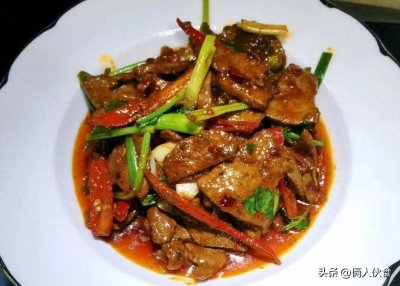 ​炒猪肝，怎样避免有腥味？大厨：只要这5步，猪肝鲜嫩不腥很好吃