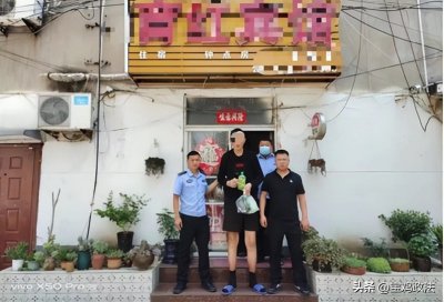 ​身高2米12的小偷又落网了 男子在五星酒店骗住603晚 校长接到学生高考喜报边欢