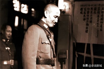 ​蒋介石手下并非没有人才，却错用三大“饭桶”，酿成大败局