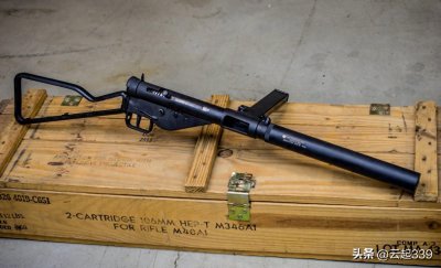 ​二战经典武器，垃圾中的优秀典范——英国斯登冲锋枪