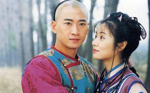 凌潇肃姚晨离婚事件（终于被妻子洗白:是姚晨先出轨的孙红雷）