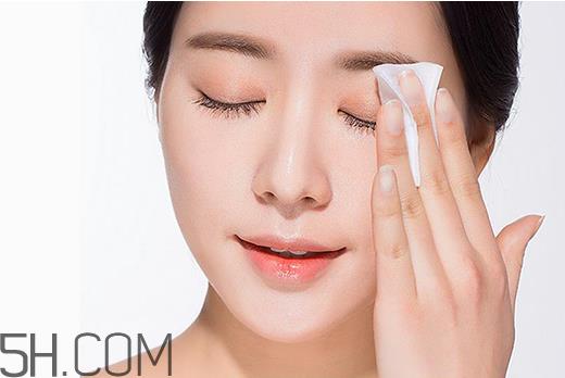卸妆油如何卸眼妆？不化妆怎么用卸妆油？