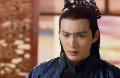 张彬彬三生三世扮演谁？(你觉得离镜到底爱白浅吗？)