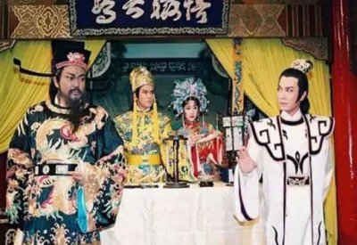 ​《包青天》25年后，包拯不红，展昭未婚，她嫁明星，他拍完退圈