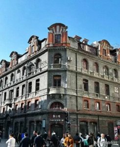 ​南京路步行街详细游玩攻略，上海必打卡目的地，必去店铺分享