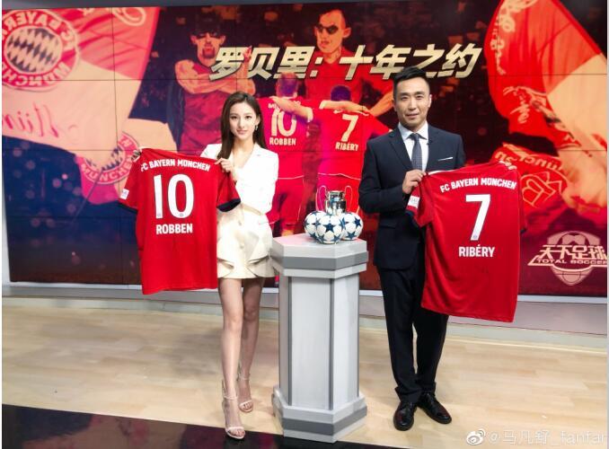 马凡舒走秀时泳裤意外 走t台泳裤掉落视频截图