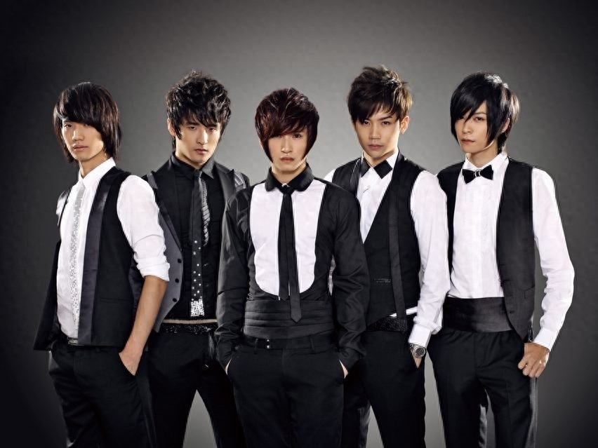 盘点中国的几个男团，看看有没有你家爱豆吧