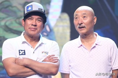 ​小品《警察与小偷》陈佩斯当警察，遭遇真警察顿时吓傻了