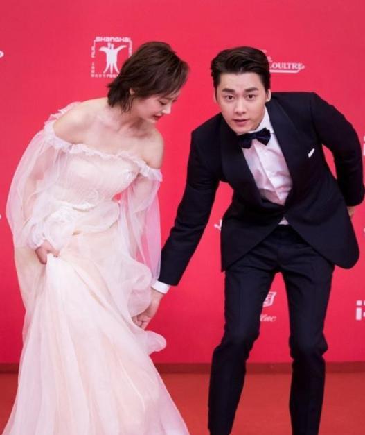 李易峰李纯双李恋情曝光?女方强势回应!网友:就是这么刚