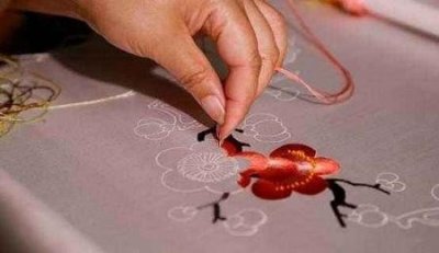 ​顾绣：巧夺天工之美，女中神针之杰作