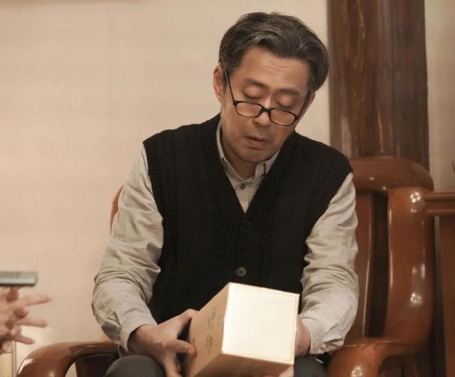 乔家的儿女乔四美最后跟谁在一起(临死前把房子留给了四美)(17)