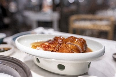 ​广州酒家之大厨：粤菜传奇的铸就者与传承者