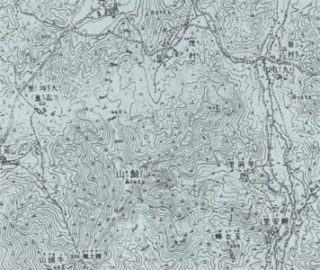​1951年，9个美军气喘吁吁逃命，居然停下不跑了，没见过这么蠢的