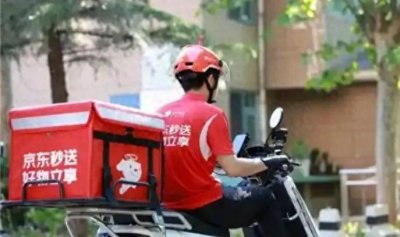 ​京东把美团逼疯了！