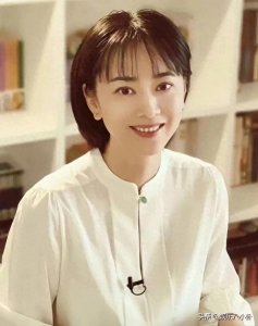 ​谢润：从普通家庭到演艺巅峰，她如何平衡事业与家庭？