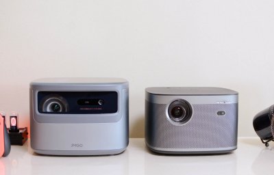 ​旗舰投影横评：选极米H3S还是坚果J10S？对比完你就懂了
