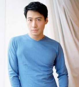 ​胡歌和黄晓明谁的演技好