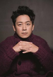 ​君子报仇！50岁的潘粤明，拒绝董洁“绿帽”！转身牵手小10岁的她
