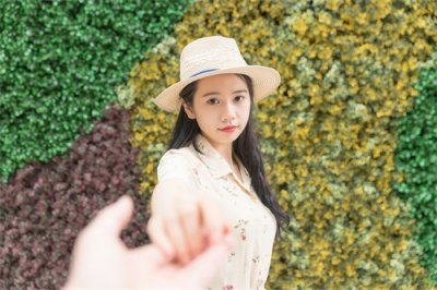 ​想让男人深爱你，不用取悦和讨好，明白这个道理即可