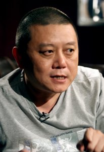 ​王朔和沈旭佳离婚28年，一个和女儿相依为命，一个悔恨终生