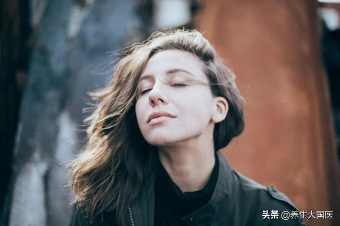 心里有股气堵着怎么办(像有东西堵在气管)